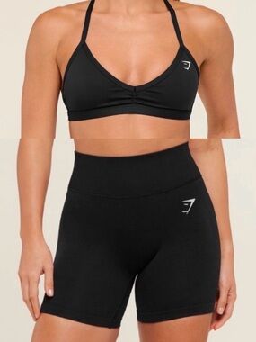 Gymshark Black Set: Halter Bra & Shorts